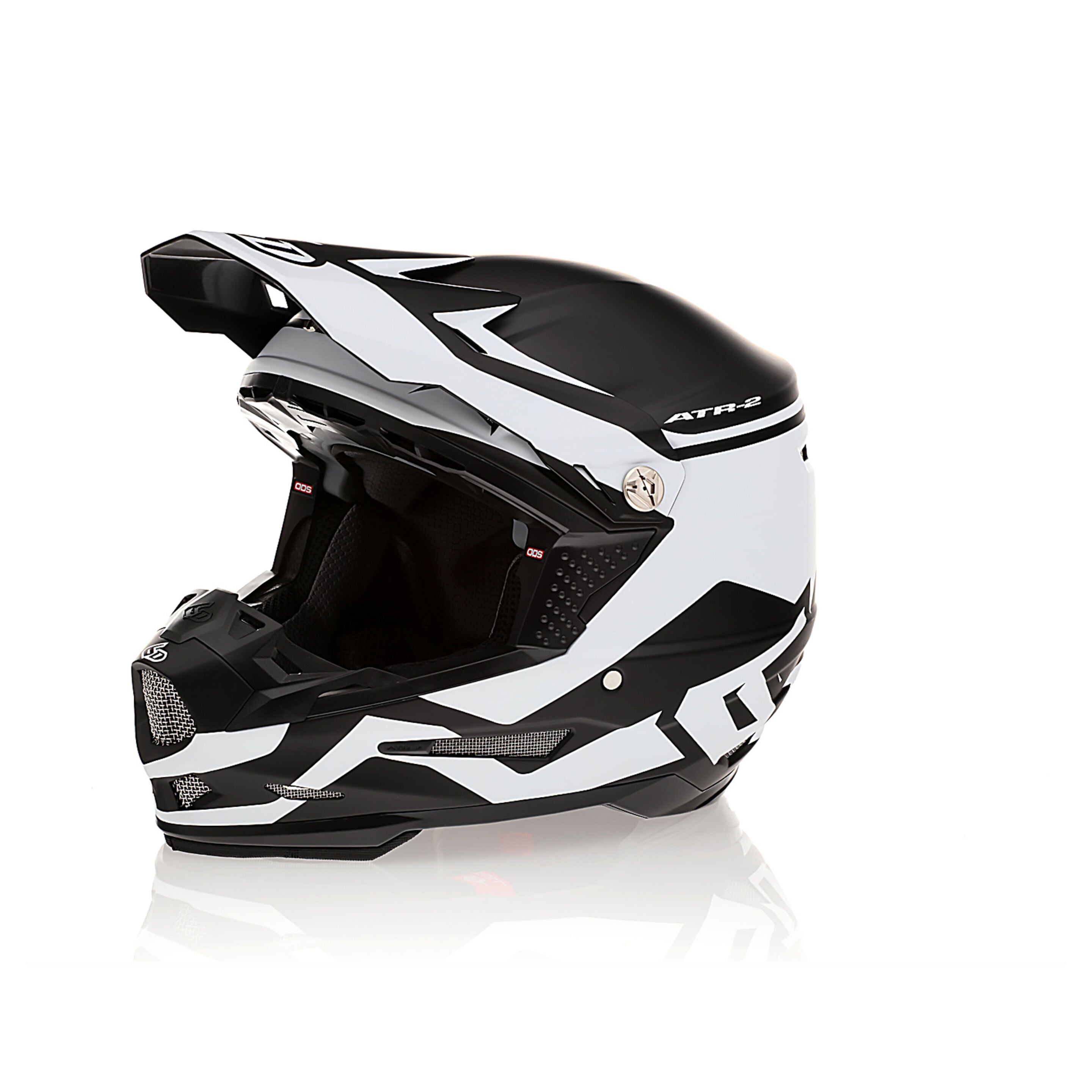 6D ATR-2 Helmet