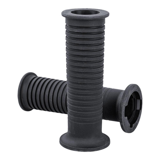 ARIETE GRIPS - BMW - ROAD - SUPER SOFT COMPOUND - BLACK - 125mm Open End - 26/26 For Heated Multi Controller Hover Image