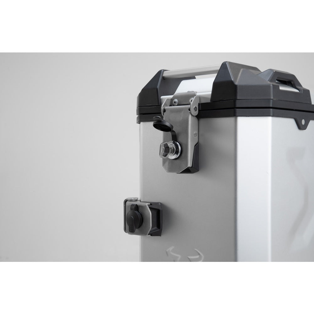 TRAX lock set. 2 locks / 2 keys. Simultaneous locking.
