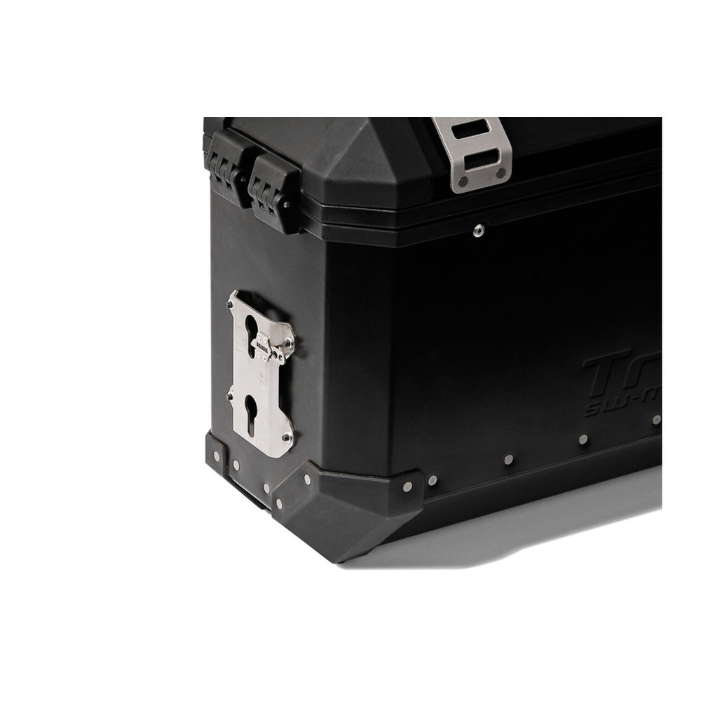 TRAX accessory mount. For TRAX side cases. Silver.