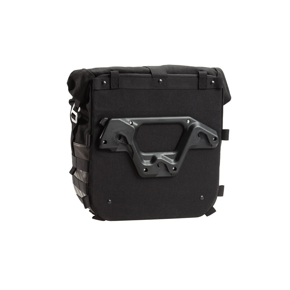 Legend Gear side bag LC2. 13.5 l. For left SLC side carrier.