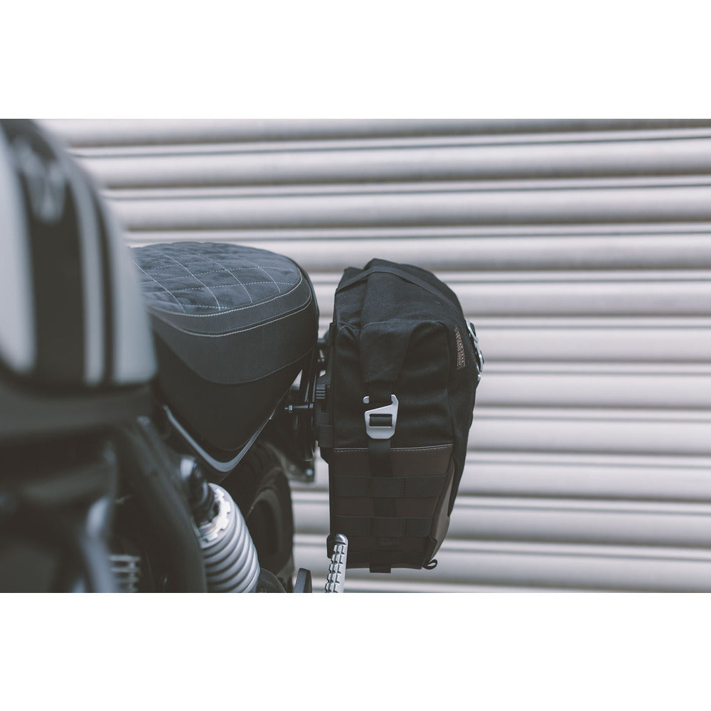 Legend Gear side bag LC2. 13.5 l. For right SLC side carrier.
