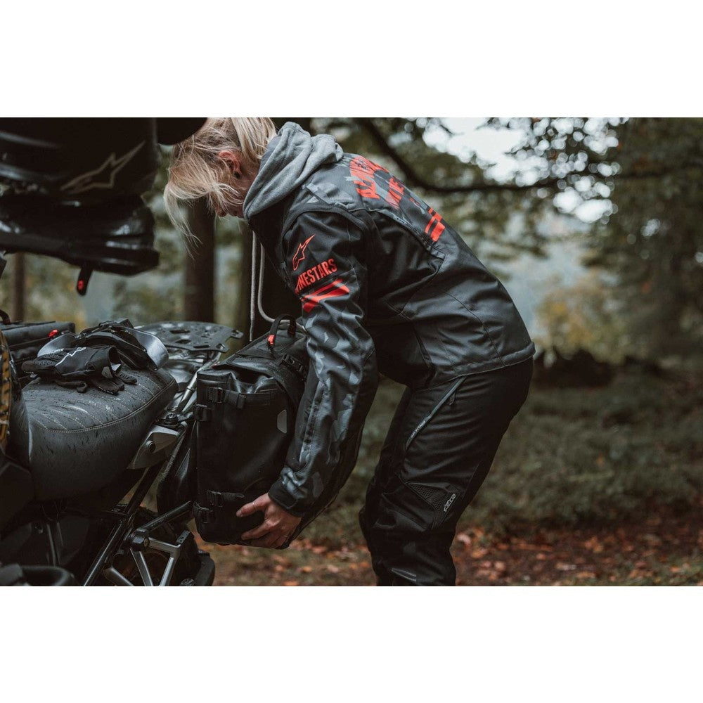 SysBag WP L with left adapter plate. 27-40l. Waterproof. For side carriers/carriers