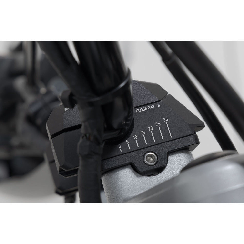 Bar back variable for diam22 handlebars. H=25mm. Back 5/10/15/20/25/30 mm. Black.