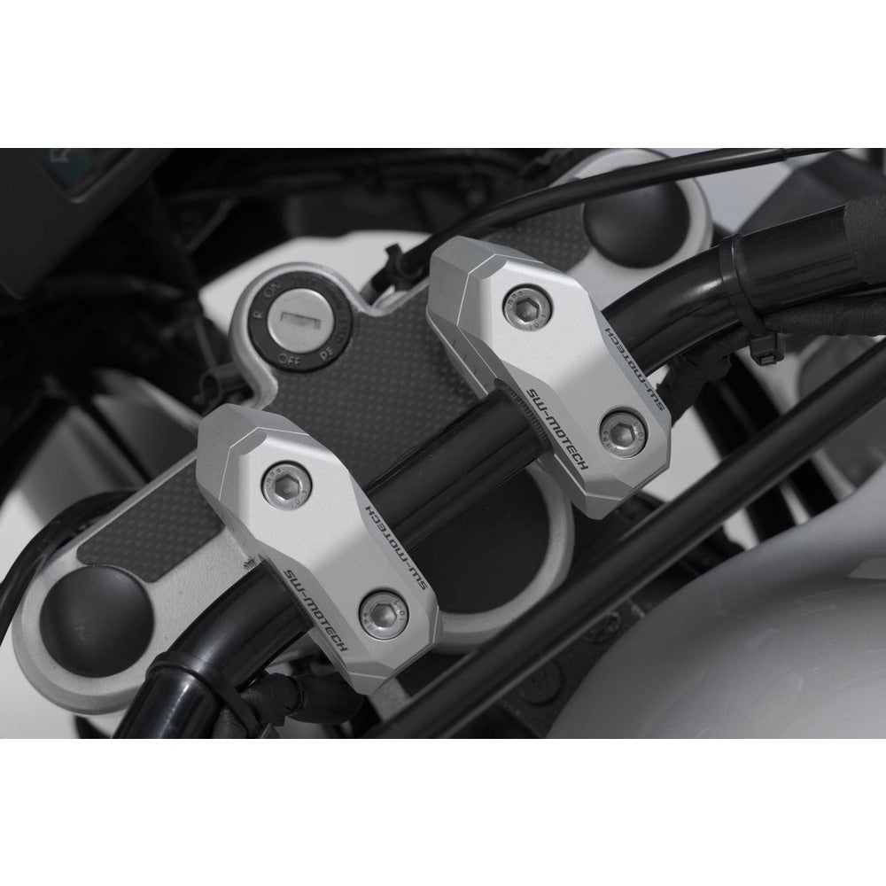 Bar back variable for diam22 handlebars. H=25mm. Back 5/10/15/20/25/30 mm. Silver.