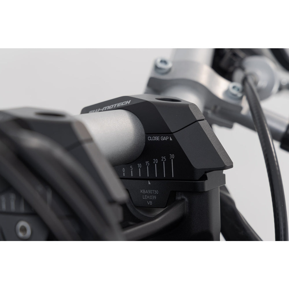 Bar back variable for diam28 handlebars. H=28mm. Back 5/10/15/20/25/30 mm. Black.