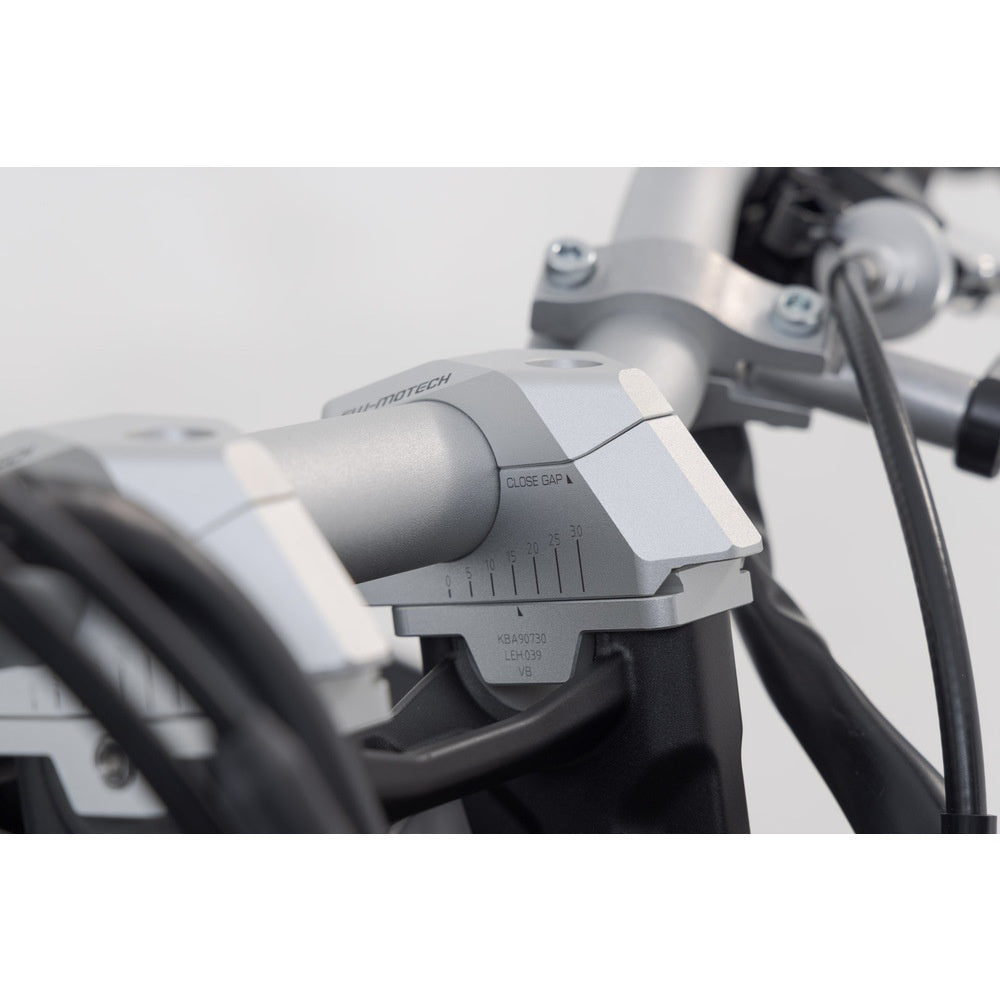 Bar back variable for diam28 handlebars. H=28mm. Back 5/10/15/20/25/30 mm. Silver.